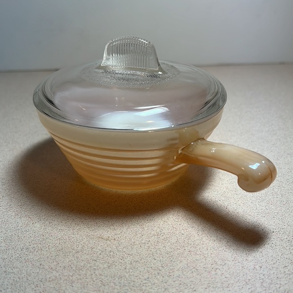 Fire-king bakeware - Picture 2 of 8